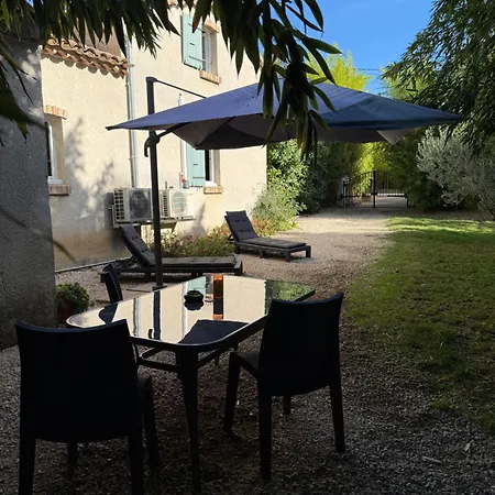 Renove Avec Jardin Prive Et Cloture *