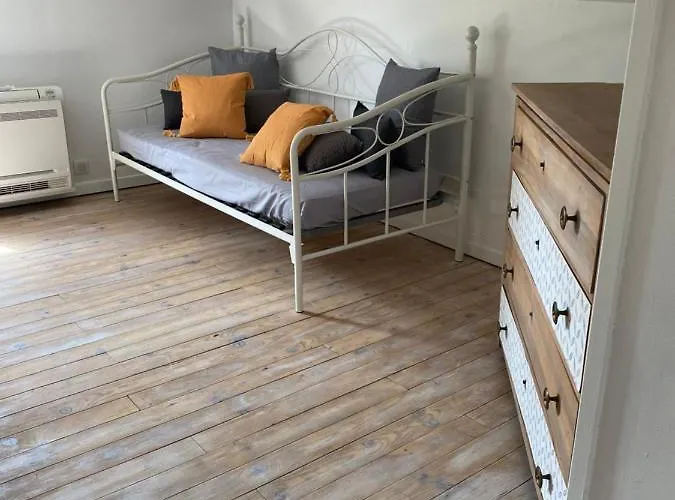Renove Avec Jardin Prive Et Cloture Bagard